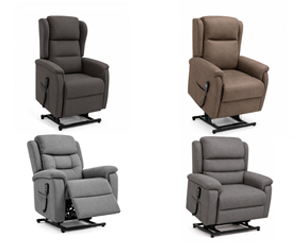 Vier verschillende sta-opstoelen waaronder een standaard sta-opstoel, elektrische relax sta-opstoel, zorgstoel en XL sta-opstoel.